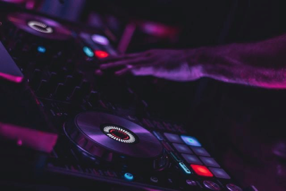 Top Tips for Choosing the Right DJMC for Your Event